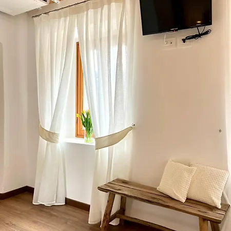 La Piolsa Bed & Breakfast *